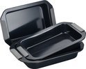 La Swiss Haus® ORP3B è un set di 3 teglie da forno rettangolari, ideale per la preparazione di lasagne, arrosti, gratin e altre ricette al forno. Progettato per unire praticità e resistenza, è perfetto per l’uso quotidiano in cucina.